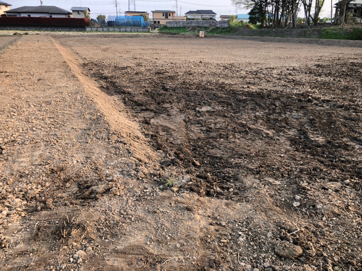 【整地】他社で出来ない整地を、仕上げて参りました。